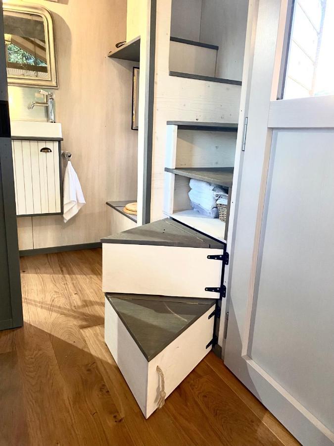 فيلا Jolie Tiny House Sous Les Grands Arbres شوليه المظهر الخارجي الصورة
