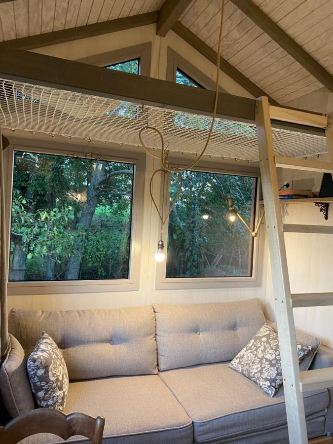 فيلا Jolie Tiny House Sous Les Grands Arbres شوليه المظهر الخارجي الصورة